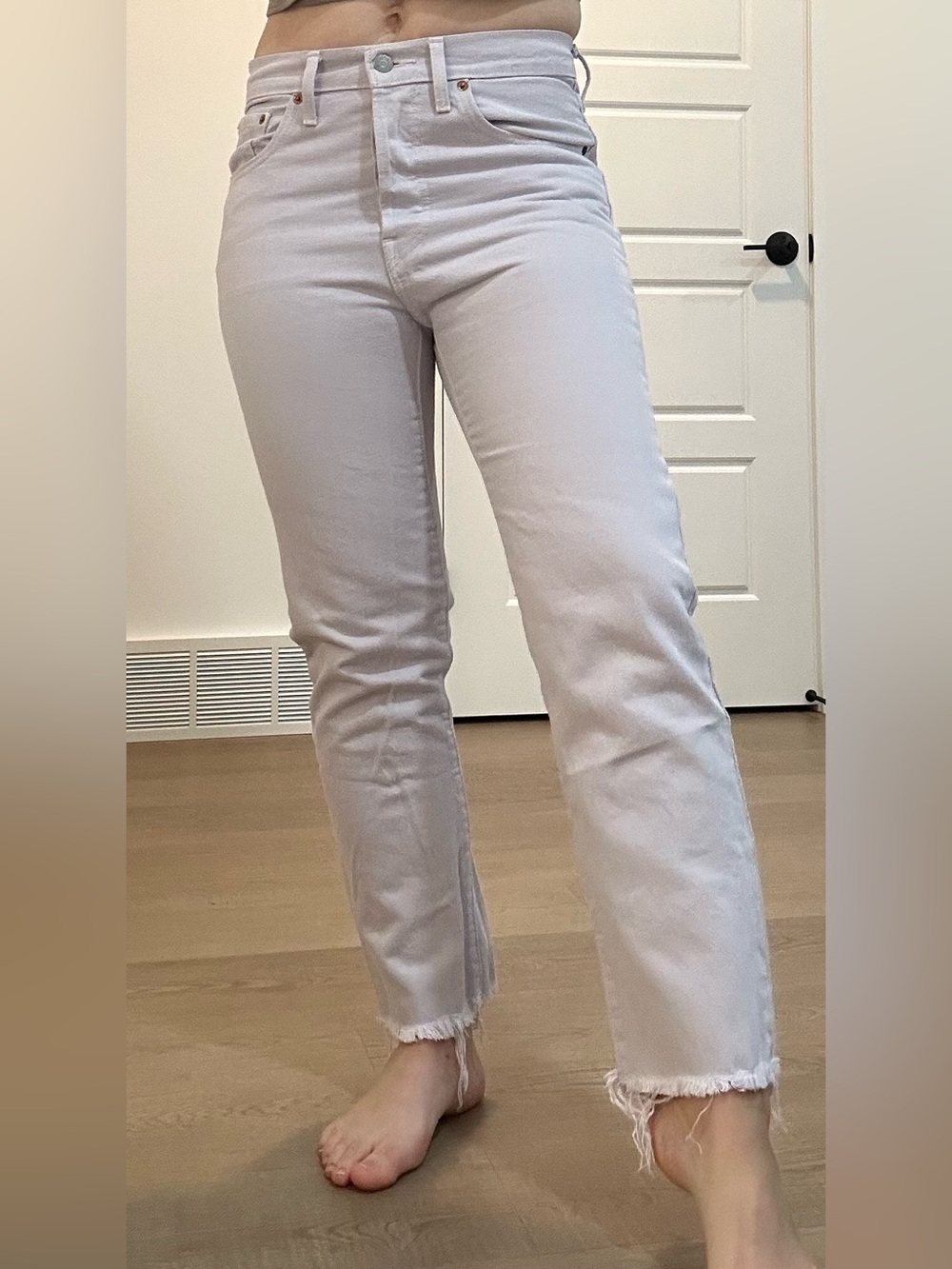 Levi’s 501 Original Cropped Lilac Jeans Raw Hem W28